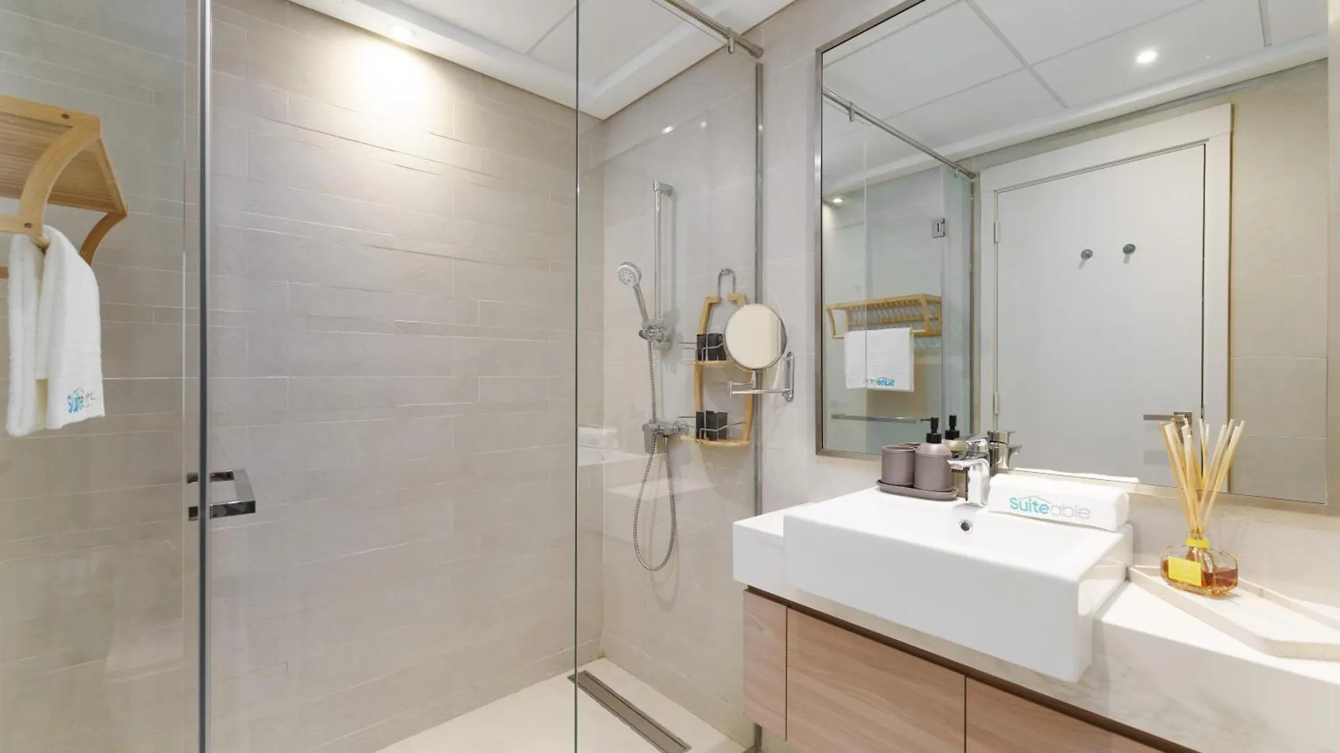 Chic 1Br Apartment In Azizi Riviera, Meydan Dubai United Arab Emirates
